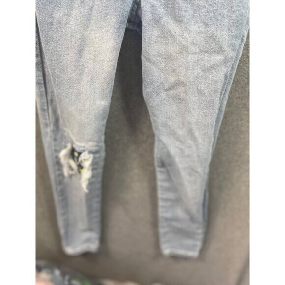 Cat & Jack Girls Blue Skinny Jeans With Embroidered Patches & Distressed Detail - Picture 11 of 13